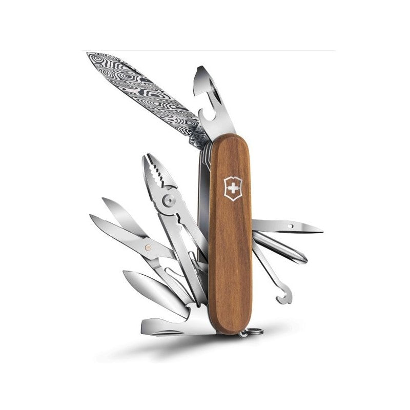 Victorinox deluxe cheap tinker