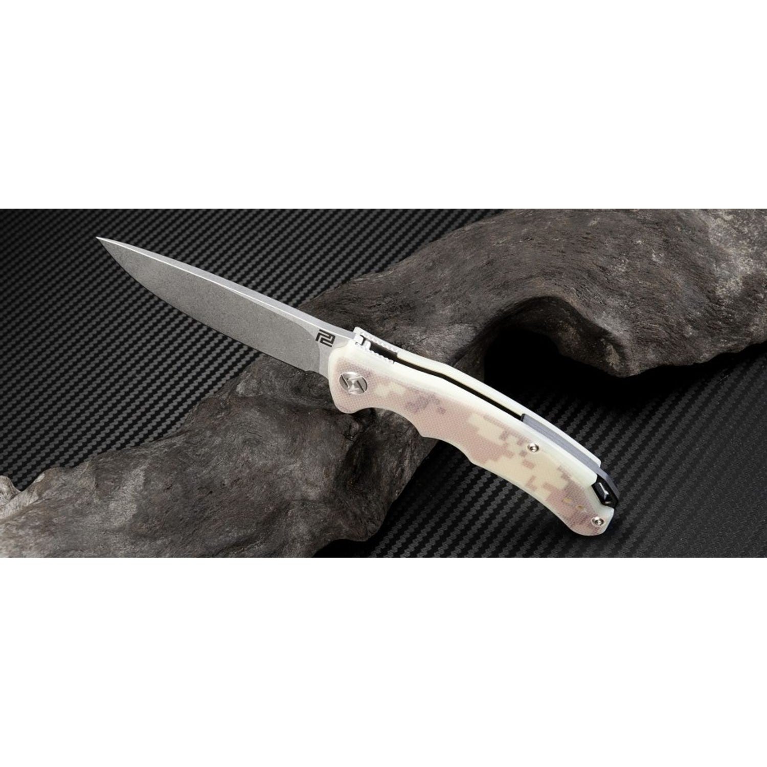 Tradition Linerlock, Digi Camo, D2-Artisan Cutlery-OnlyKnives